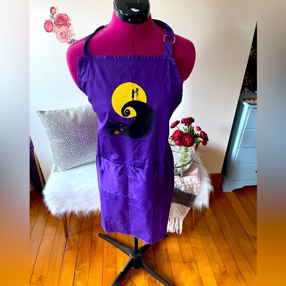 Disney Accessories - Nightmare before Christmas apron